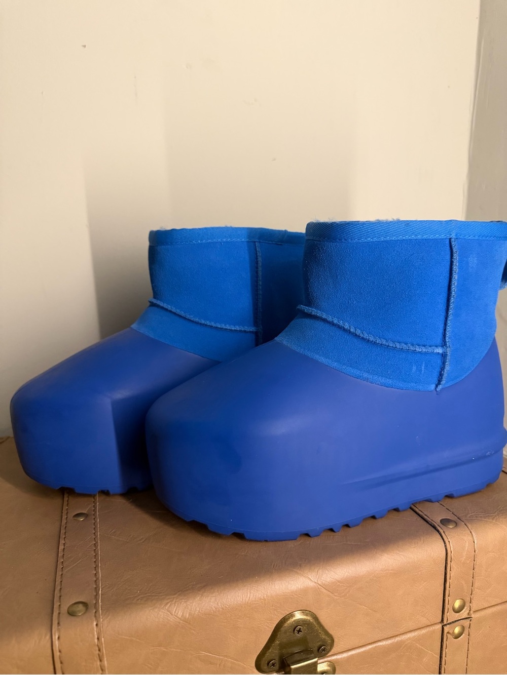 Blue Waterproof Snow Boot - Uggs